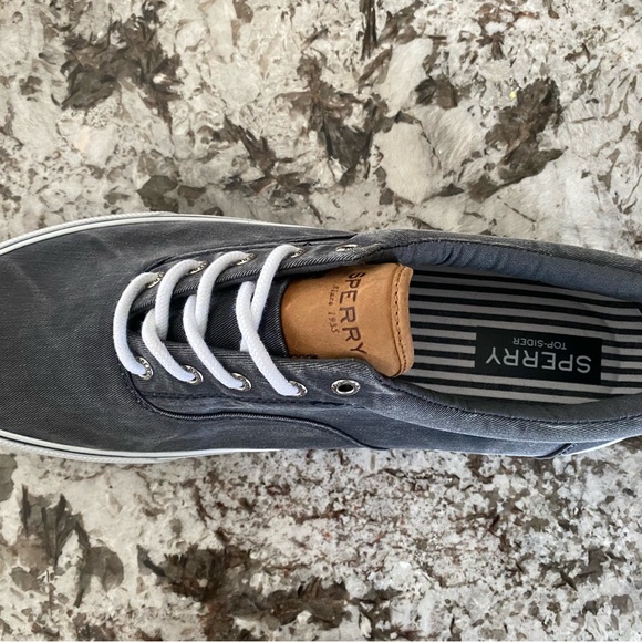 Sperry Striper II lace up canvas sneaker - Picture 5 of 7